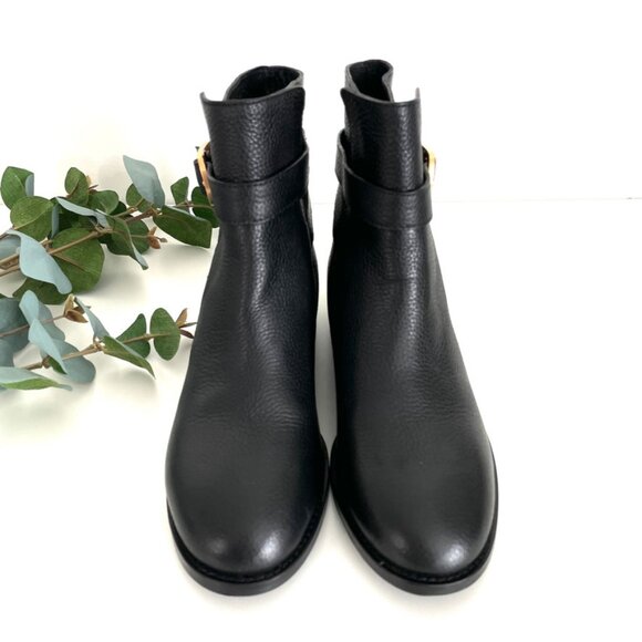 Tory Burch Brooke Black Tumbled Leather Ankle Booties Size 6 NWT - Picture 3 of 10